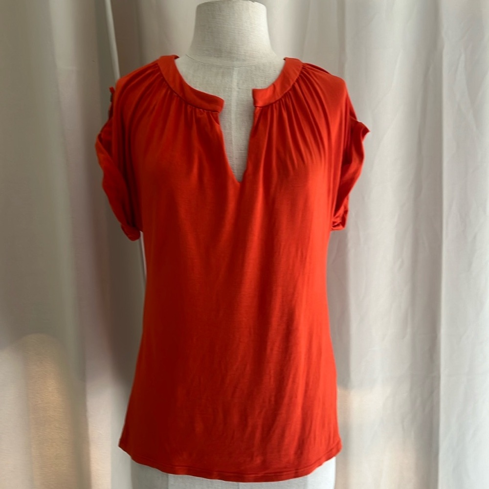 EUC Trina Turk jersey top size Petite/XS